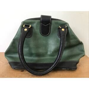 Ginnie Johansen Soft Green Glove Leather Hand Shoulder Bag Purse Hobo Satchel
